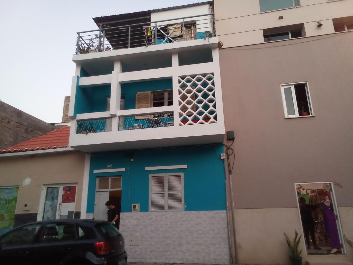 In The Heart Of Praia - Family B&B エクステリア 写真